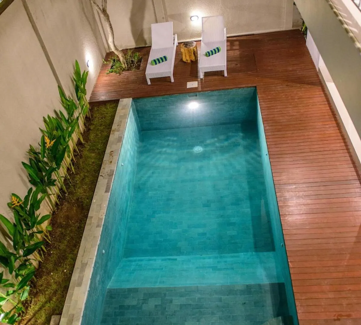 3Br Villa4 Oberoi Seminyak,18M Walk To The Beach Villa